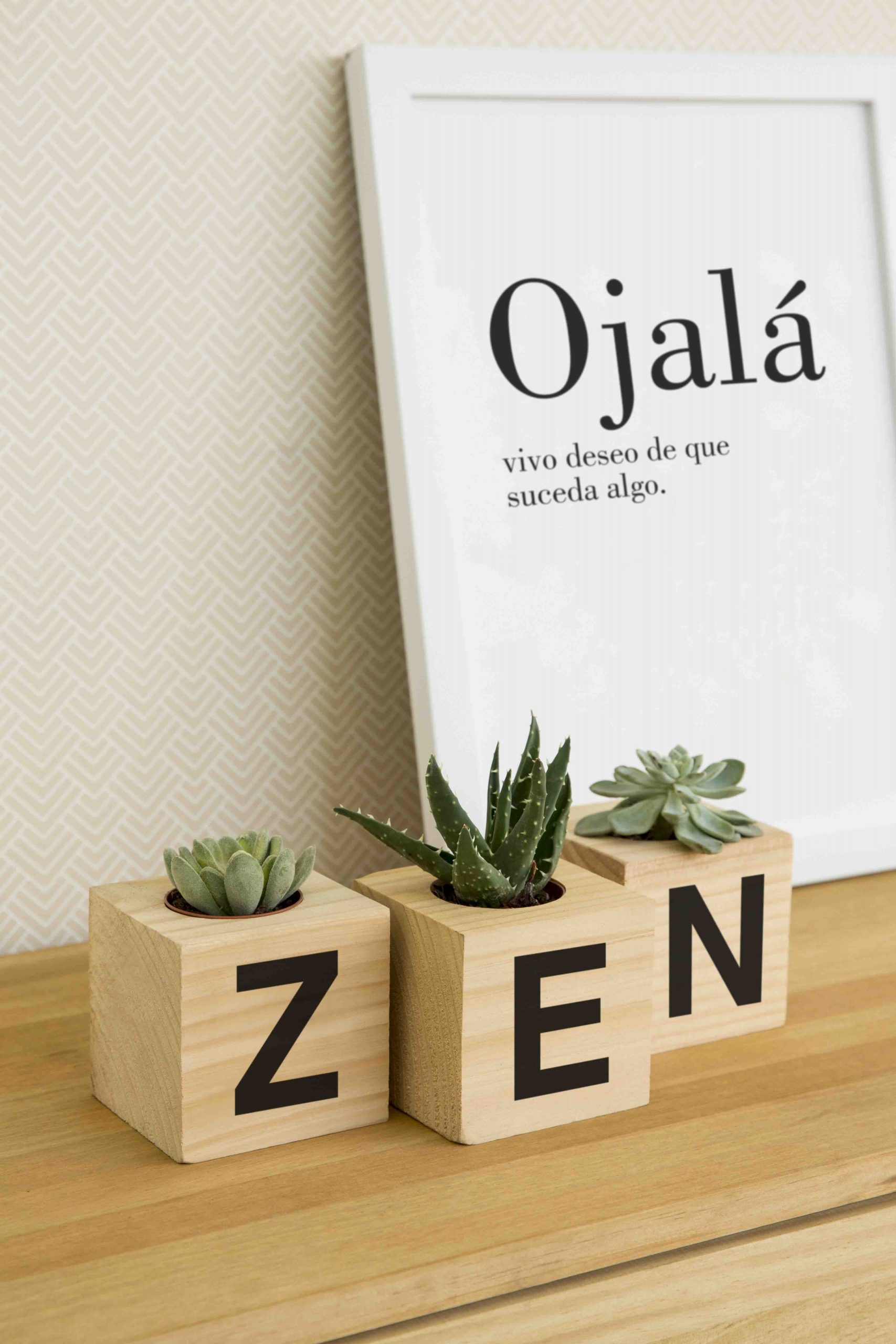 PLANT HOLDER ONE LETTERS (LATERAL)_1